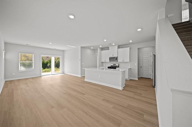 102 Longleaf Lane, Pendleton, SC 29670