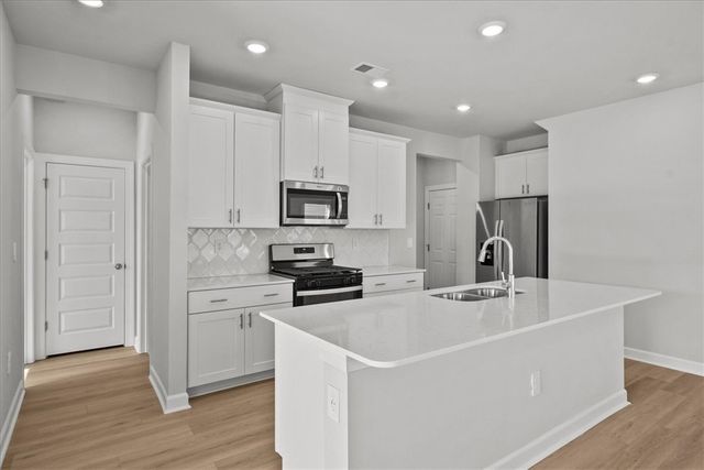 102 Longleaf Lane, Pendleton, SC 29670