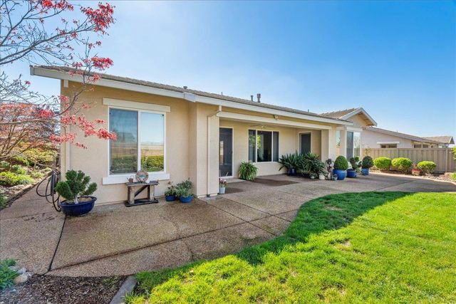 2360 Rubicon Ln, Lincoln, CA 95648