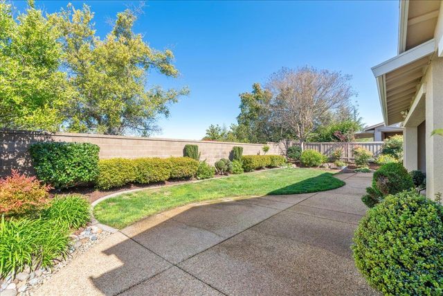 2360 Rubicon Ln, Lincoln, CA 95648