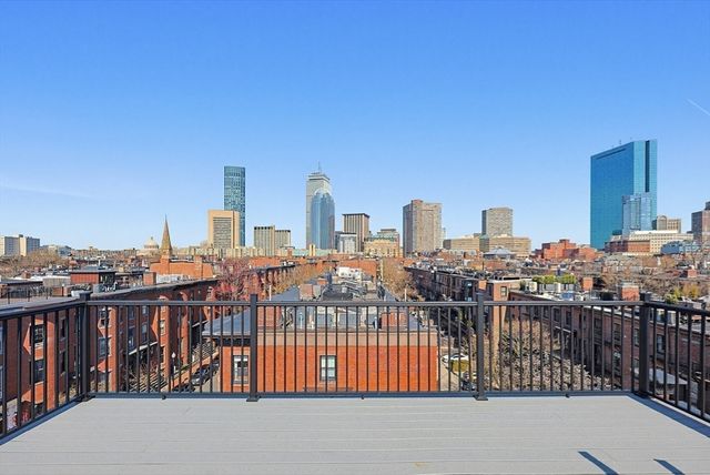 667 Tremont PH, Boston, MA 02118