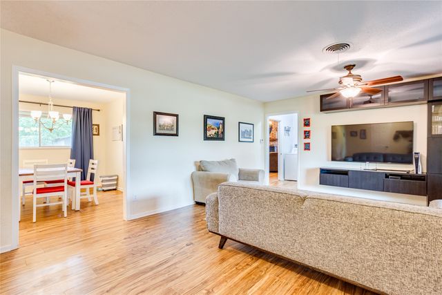 6909 Chickering Road, Fort Worth, TX 76116