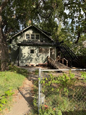 325 N Green, Wichita, KS 67214