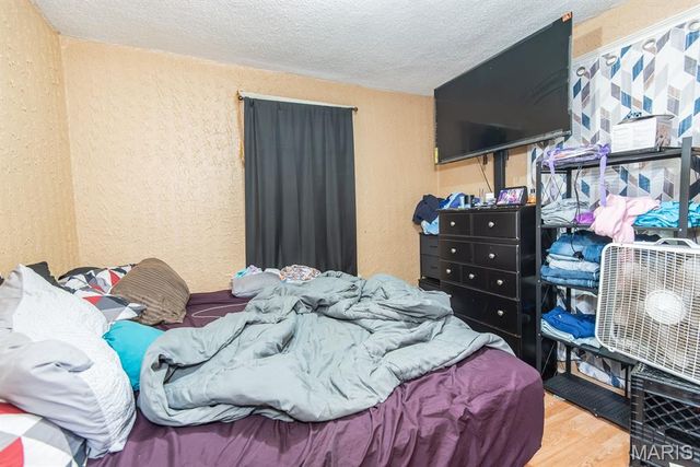 6303 Dardanella Avenue, Pine Lawn, MO 63121