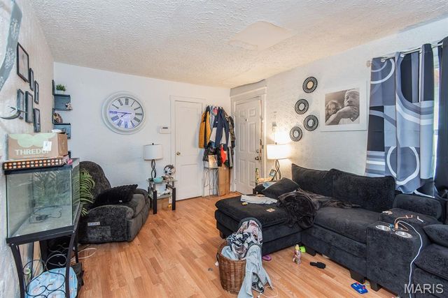 6303 Dardanella Avenue, Pine Lawn, MO 63121