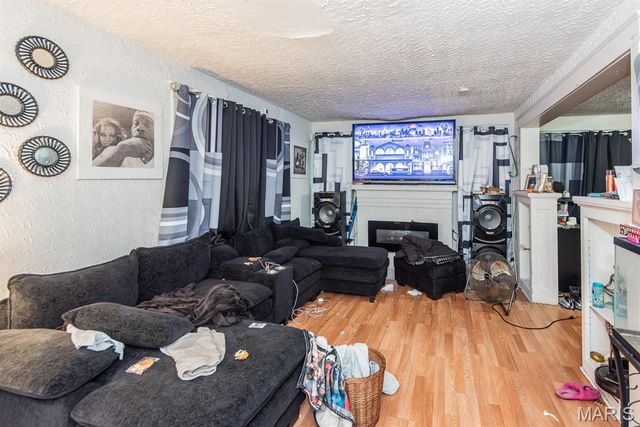 6303 Dardanella Avenue, Pine Lawn, MO 63121