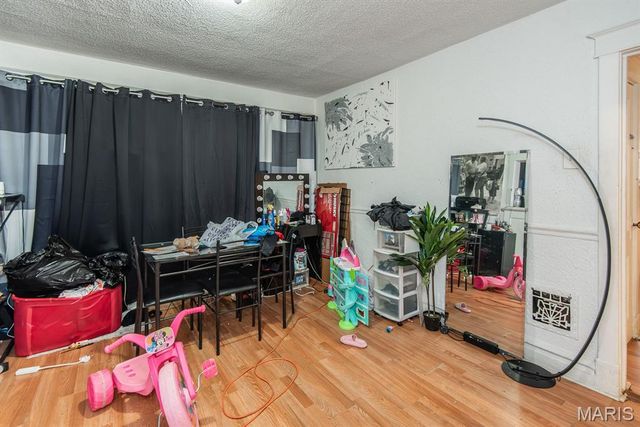 6303 Dardanella Avenue, Pine Lawn, MO 63121