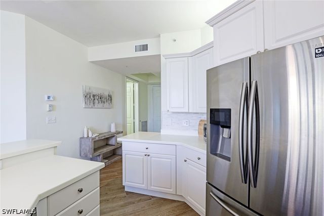 400 Flagship DR 401, Naples, FL 34108