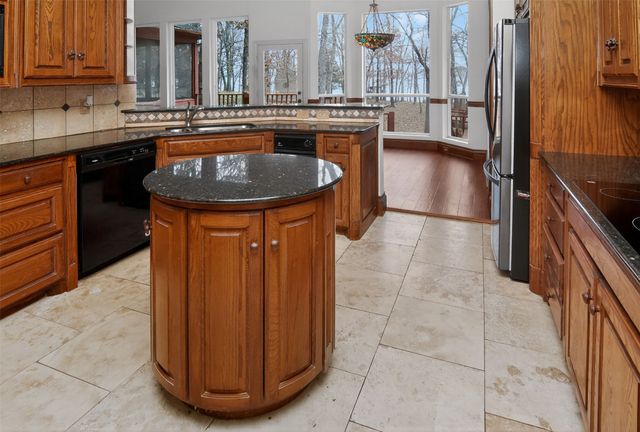 643 PR 5937, Emory, TX 75440