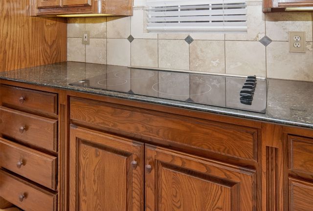 643 PR 5937, Emory, TX 75440