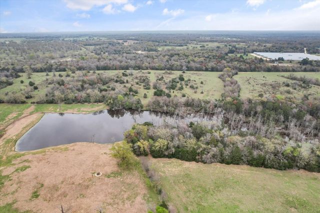 230. FCR 141, Streetman, TX 75859