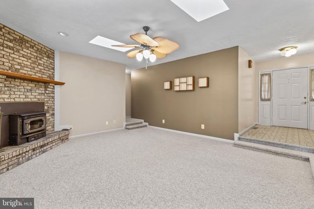 9675 FAITH BAPTIST CHURCH RD, White Plains, MD 20695