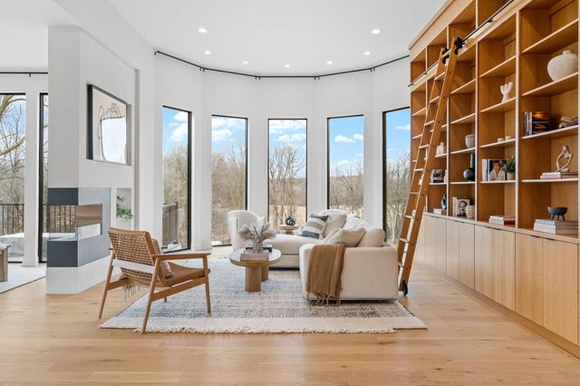 4420 Brookside Avenue, Edina, MN 55436