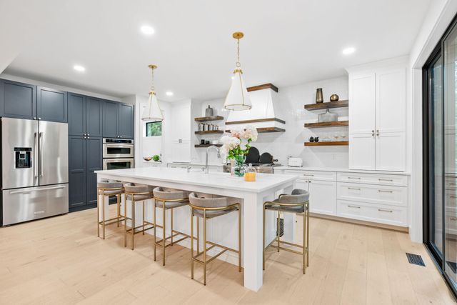 4420 Brookside Avenue, Edina, MN 55436