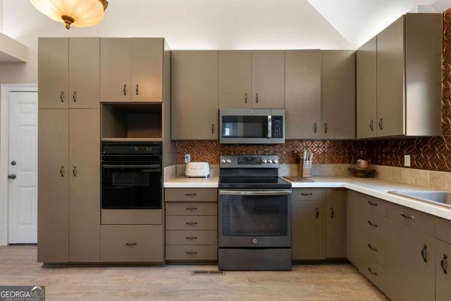 15 Saddlebrook Drive SE, Rome, GA 30161