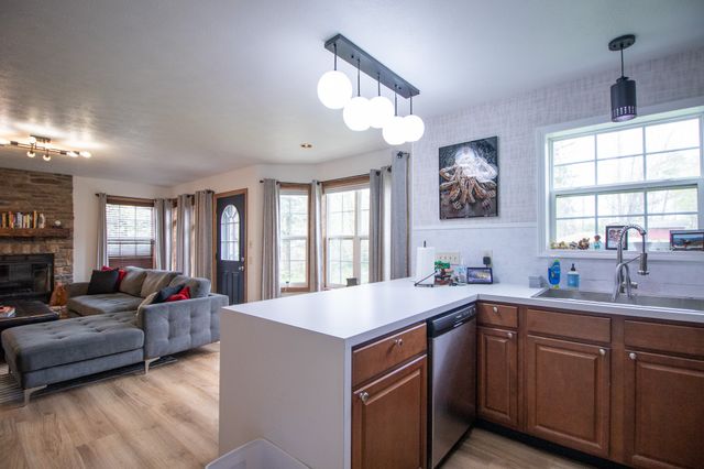 110 W NORMAL Street, Edinboro, PA 16412