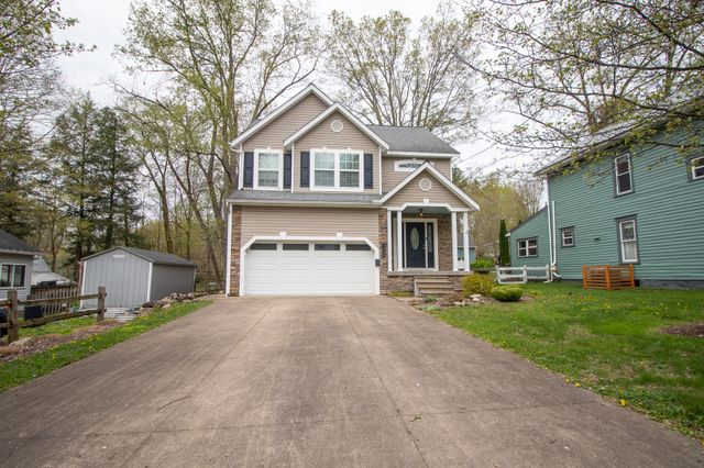 110 W NORMAL Street, Edinboro, PA 16412