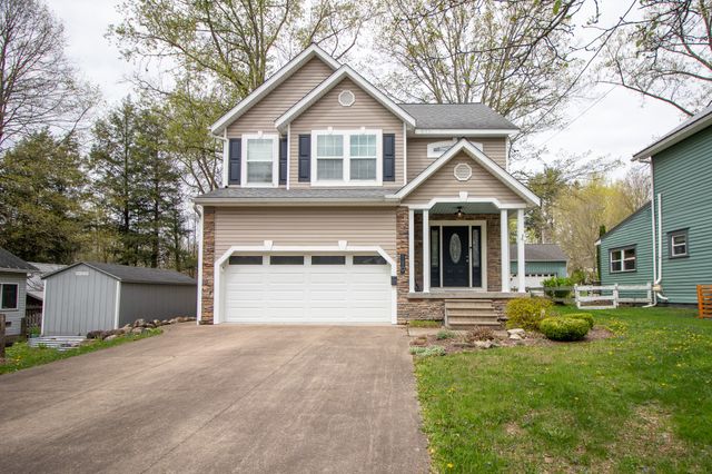 110 W NORMAL Street, Edinboro, PA 16412