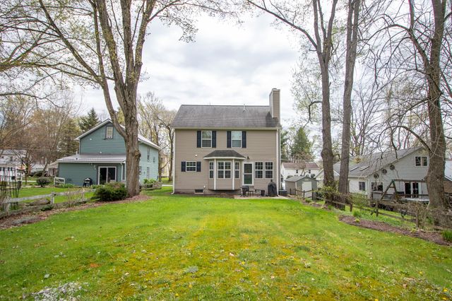 110 W NORMAL Street, Edinboro, PA 16412