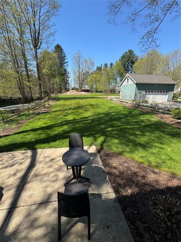 110 W NORMAL Street, Edinboro, PA 16412