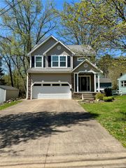 110 W NORMAL Street, Edinboro, PA 16412