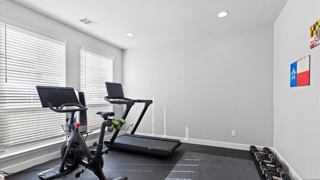 6501 Crockett Cv, Schertz, TX 78108