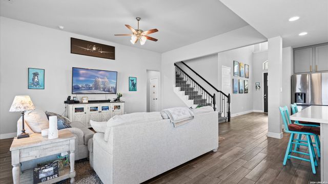 6501 Crockett Cv, Schertz, TX 78108