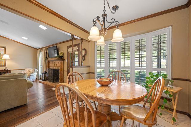1502 Surry Place Drive, Cleburne, TX 76033