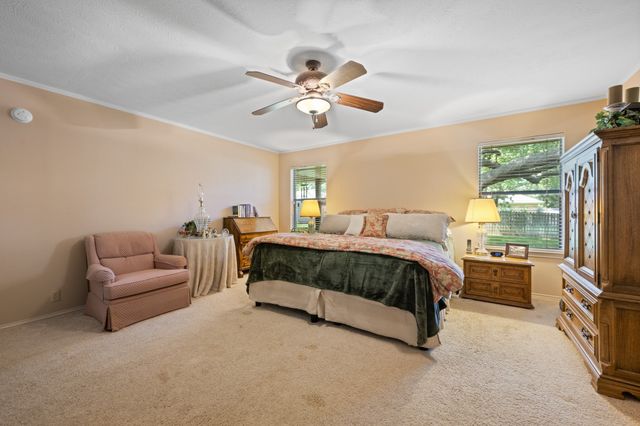 1502 Surry Place Drive, Cleburne, TX 76033