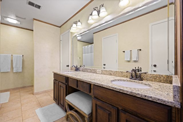 1502 Surry Place Drive, Cleburne, TX 76033