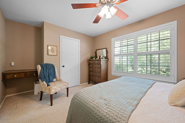 1502 Surry Place Drive, Cleburne, TX 76033