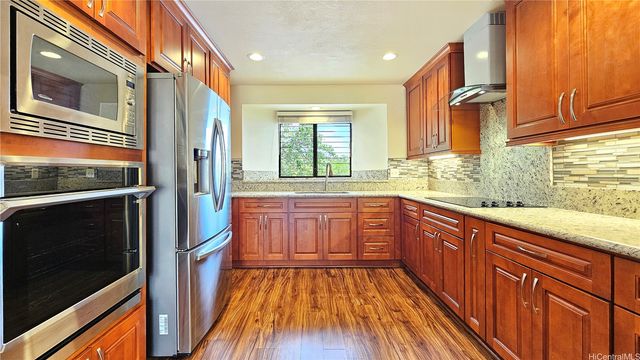 98-167 Aiea Kai Way, Aiea, HI 96701