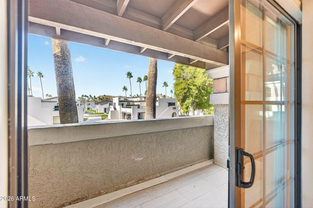 7557 N DREAMY DRAW Drive 264, Phoenix, AZ 85020