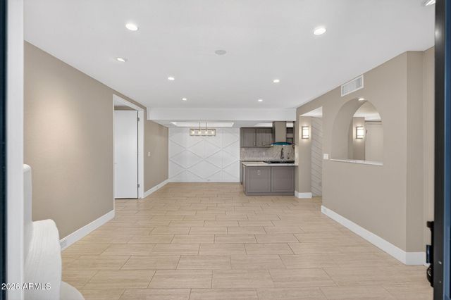 7557 N DREAMY DRAW Drive 264, Phoenix, AZ 85020