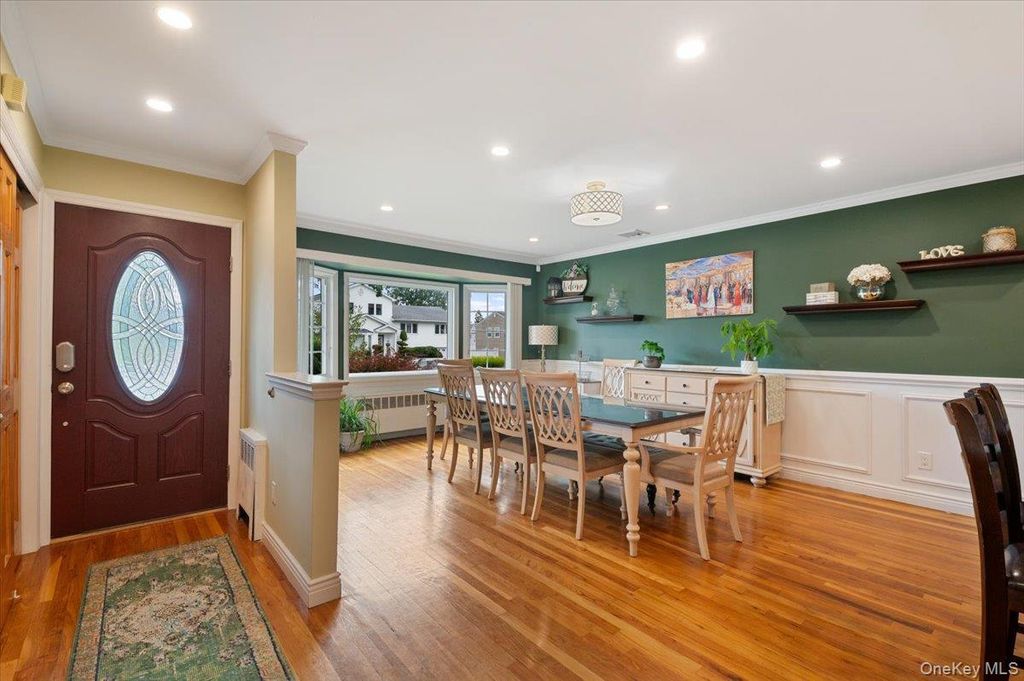 84 Cedar Drive, Farmingdale, NY 11735 — photo 2
