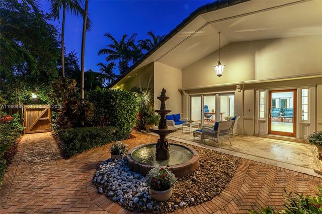 269 Cranwood Drive, Key Biscayne, FL 33149