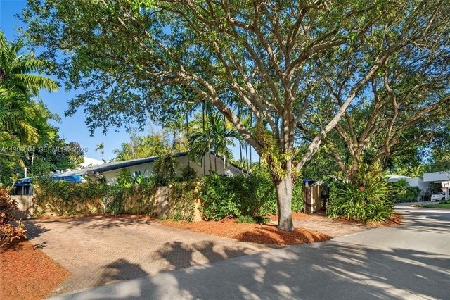 269 Cranwood Drive, Key Biscayne, FL 33149