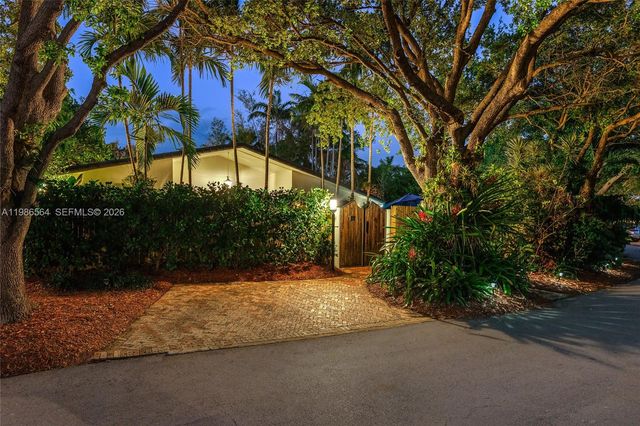 269 Cranwood Drive, Key Biscayne, FL 33149