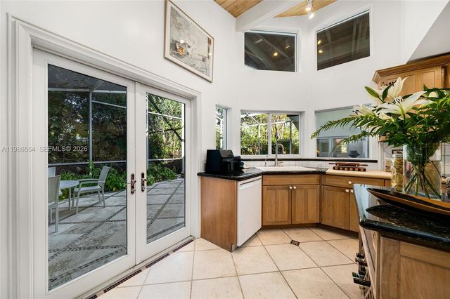 269 Cranwood Drive, Key Biscayne, FL 33149