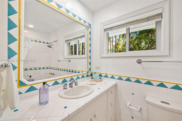 269 Cranwood Drive, Key Biscayne, FL 33149