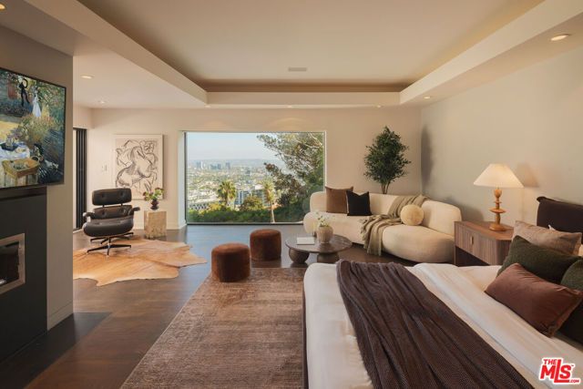 8540 Hedges Way, Los Angeles, CA 90069
