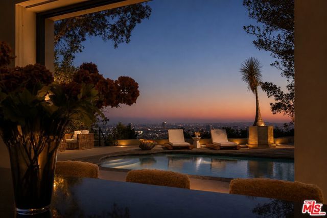 8540 Hedges Way, Los Angeles, CA 90069