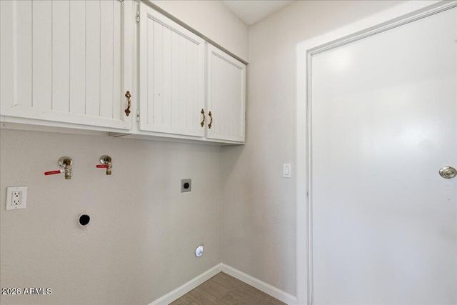 3838 S ROOSEVELT Street, Tempe, AZ 85282