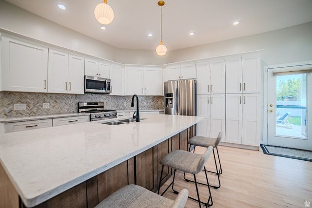 12008 S REEVES LN, Riverton, UT 84065