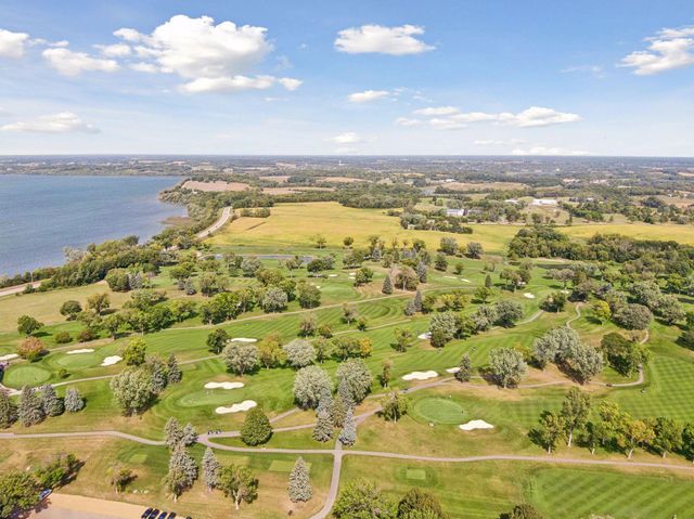 107 Maple Terrace, Waconia, MN 55387