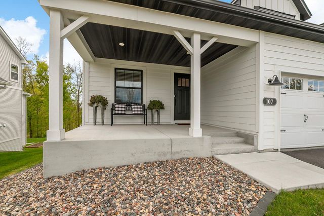 107 Maple Terrace, Waconia, MN 55387
