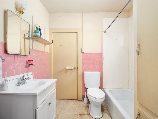 1914 Guilford Street, Huntington, IN 46750