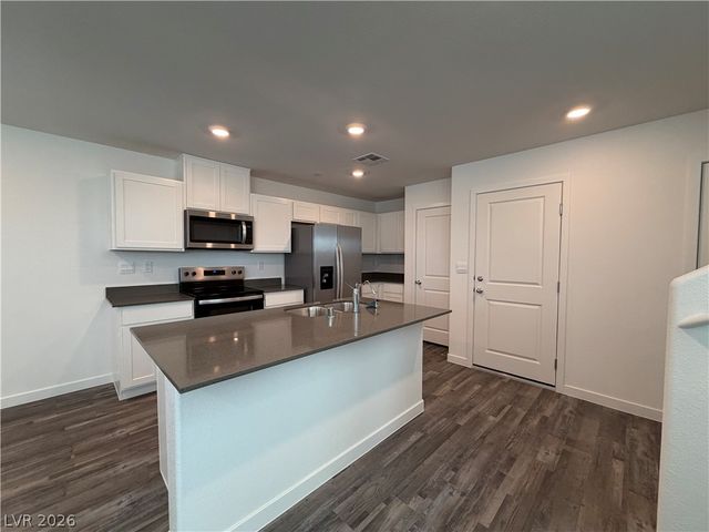 925 Violet Heron Street, Henderson, NV 89011