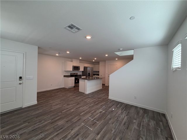 925 Violet Heron Street, Henderson, NV 89011