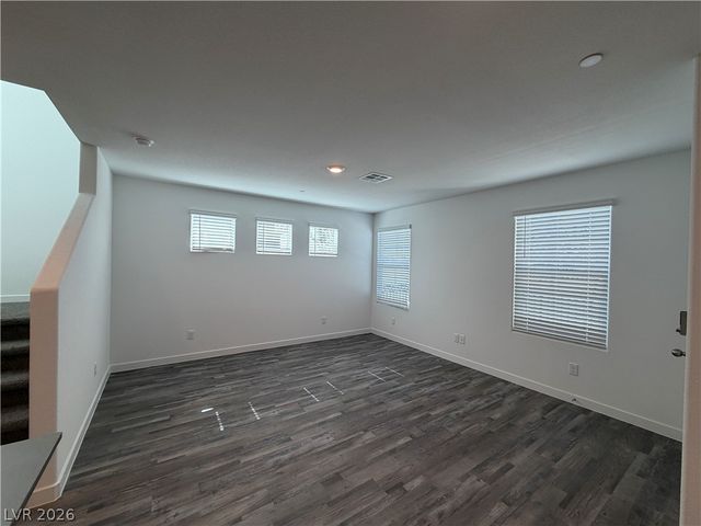 925 Violet Heron Street, Henderson, NV 89011